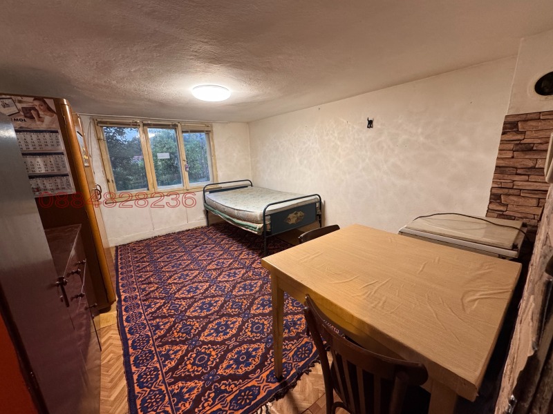 Продава КЪЩА, гр. Дебелец, област Велико Търново, снимка 13 - Къщи - 52780482