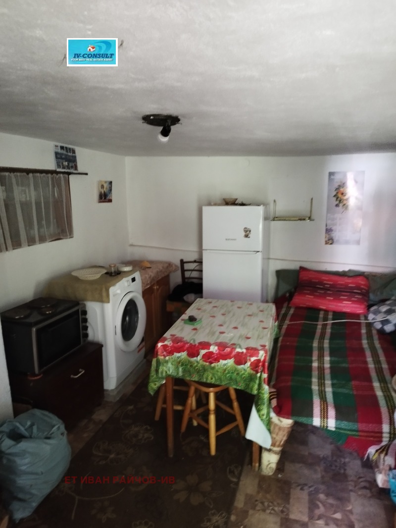 Продава КЪЩА, гр. Дупница, област Кюстендил, снимка 9 - Къщи - 53600588