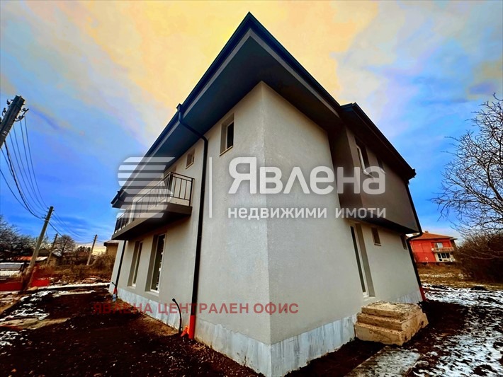 Продава КЪЩА, гр. Костинброд, област София област