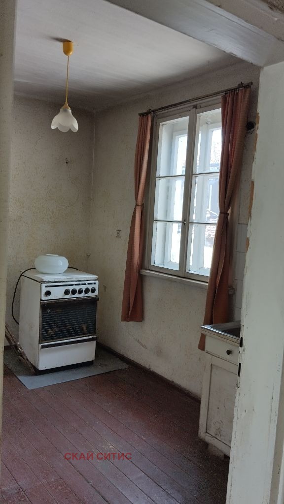 Продава КЪЩА, гр. София, Челопечене, снимка 11 - Къщи - 55308210
