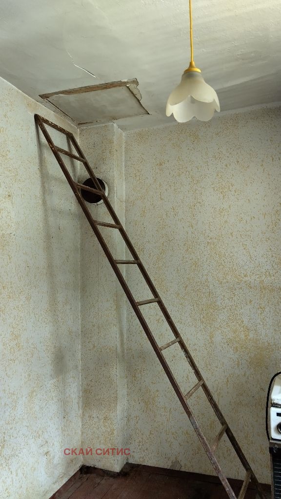 Продава КЪЩА, гр. София, Челопечене, снимка 17 - Къщи - 55308210
