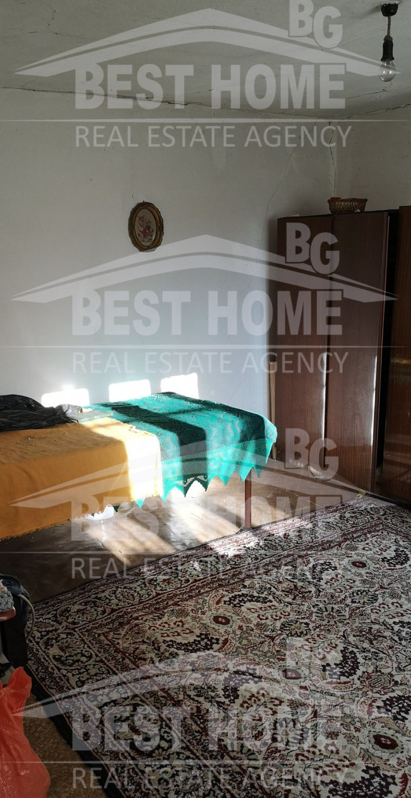 Продава КЪЩА, с. Радево, област Варна, снимка 3 - Къщи - 55601126