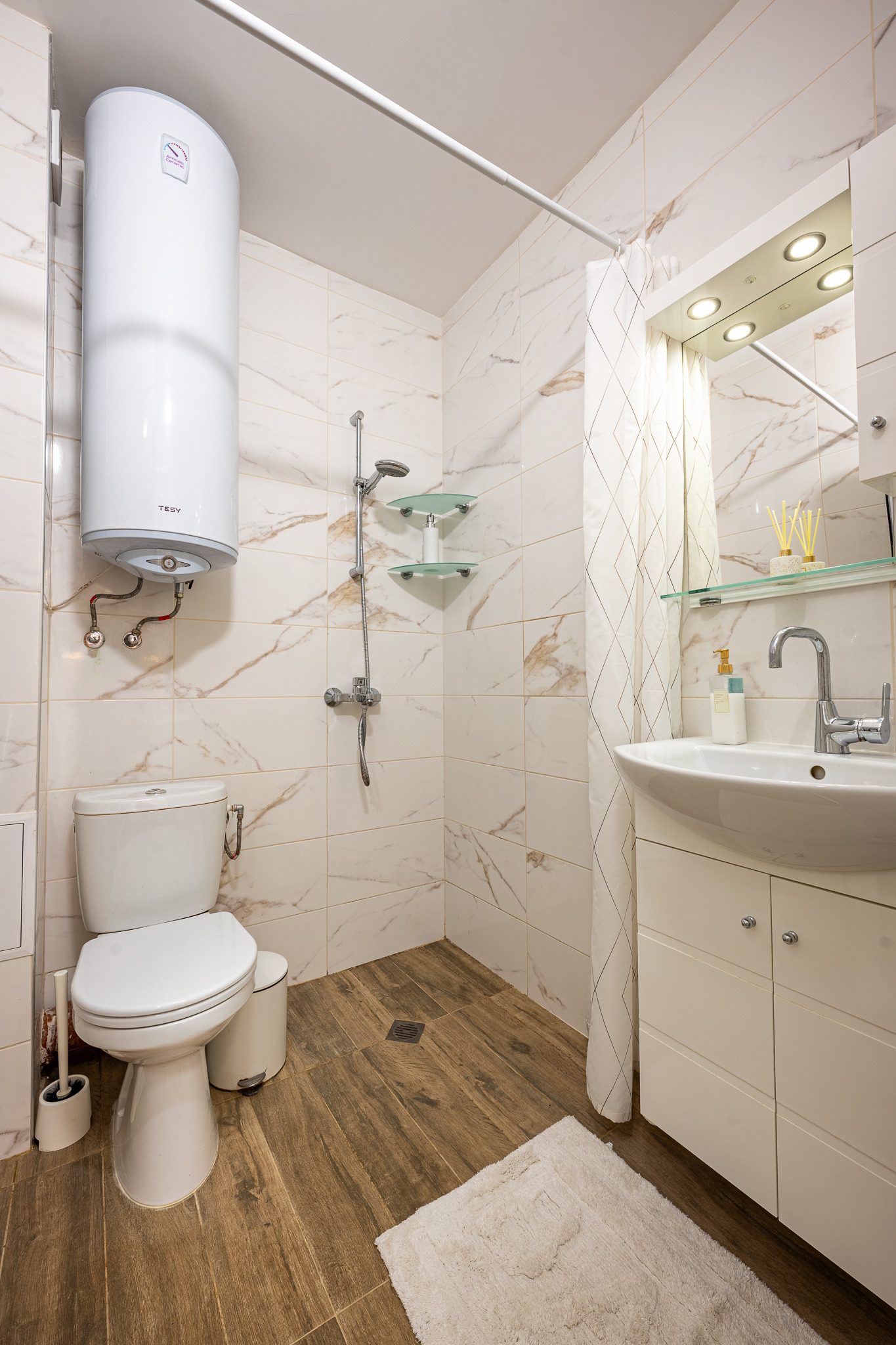 Продава 2-СТАЕН, гр. Варна, Бриз, снимка 10 - Апартаменти - 53736861