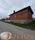 Продава КЪЩА, област Пловдив, гр. Съединение • 180000 € / 352049.40 лв. • 19479416 2