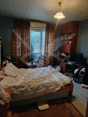 2 camere da letto Teva, Pernik 4