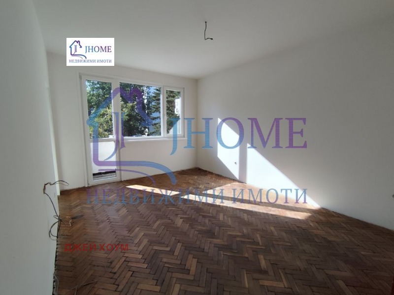 For Sale  2 bedroom Varna , Chayka , 76 sq.m | 29380158