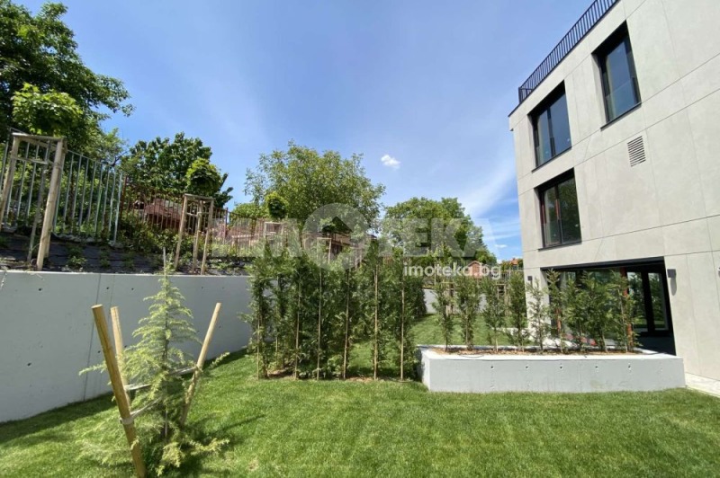 Till salu  2 sovrum Sofia , Dragalevci , 122 kvm | 75086527