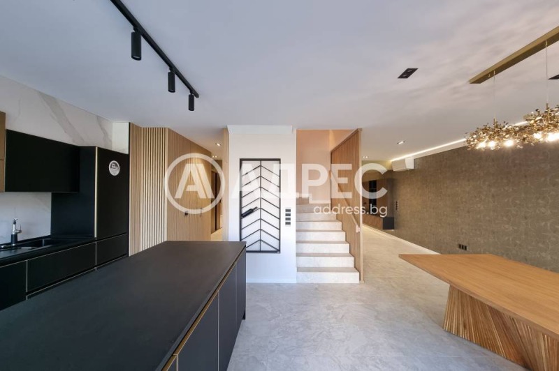 À venda  Mais de 3 quartos Sofia , Manastirski livadi , 255 m² | 23814091 - imagem [12]