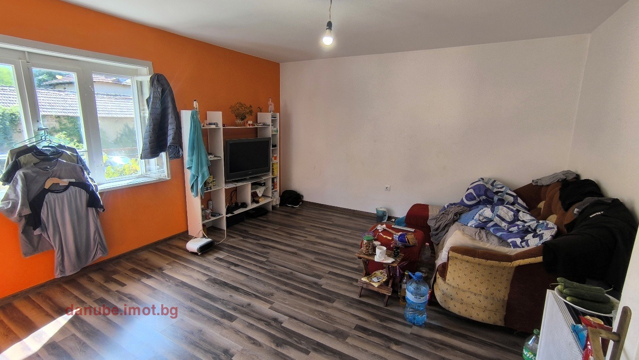 Продава КЪЩА, с. Костанденец, област Разград, снимка 6 - Къщи - 56396937