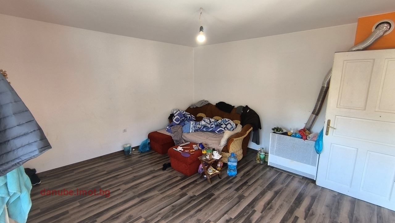 Продава КЪЩА, с. Костанденец, област Разград, снимка 7 - Къщи - 56396937