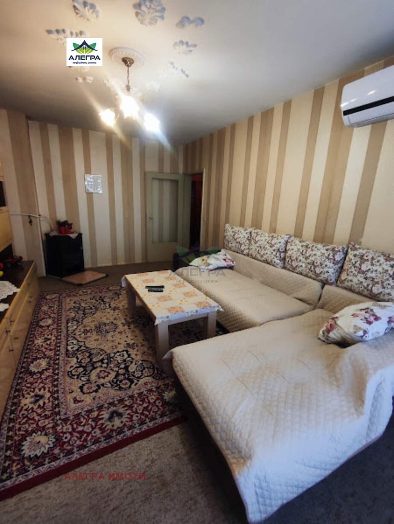 À venda  1 quarto Pazardjik , Iabalkite , 62 m² | 97965878 - imagem [2]