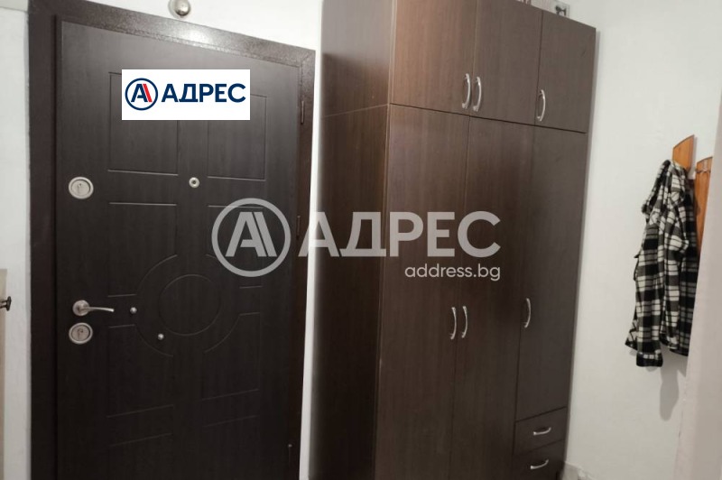 Продава 2-СТАЕН, гр. Разград, Център, снимка 6 - Апартаменти - 52611700