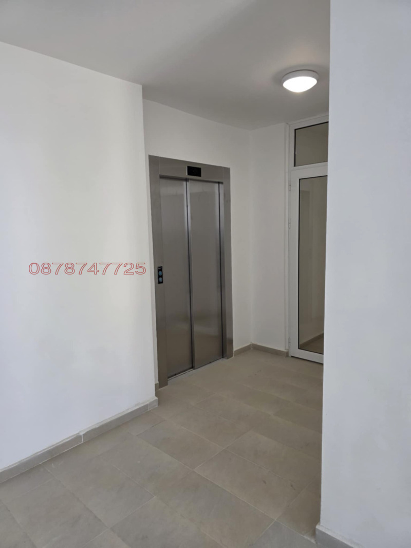 In vendita  2 camere da letto Sofia , Poligona , 100 mq | 40403871 - Immagine [3]
