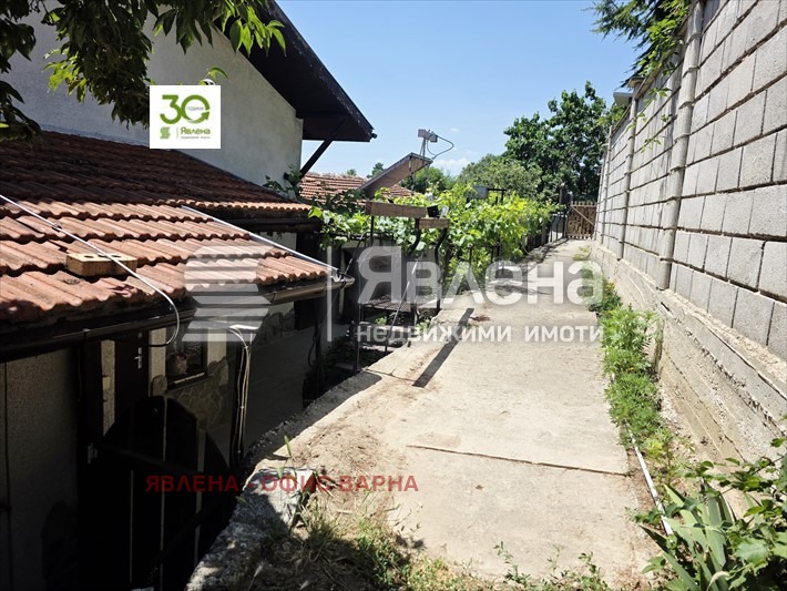 Продава КЪЩА, гр. Варна, м-т Долна Трака, снимка 12 - Къщи - 55481645