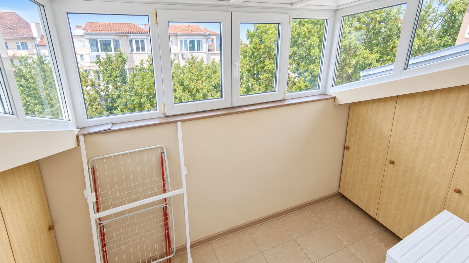 Продава 3-СТАЕН, гр. Варна, Окръжна болница-Генерали, снимка 11 - Апартаменти - 56353649
