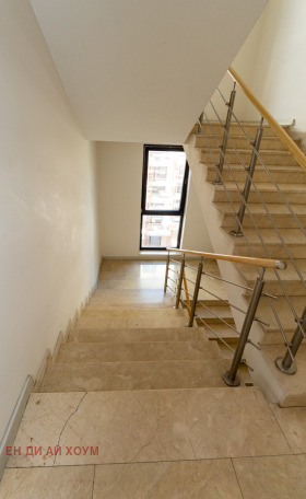 ������� 2-����� | Imot.bg � ����� ������ 11