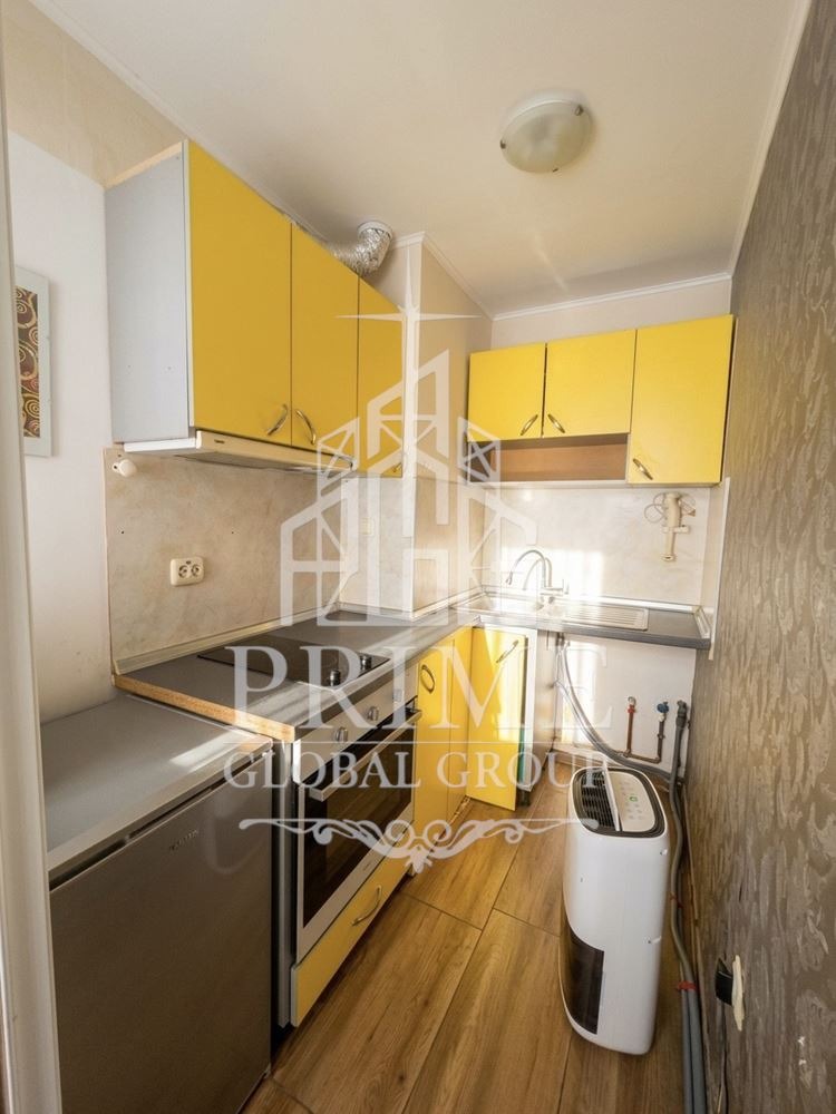 Продава 1-СТАЕН, гр. Варна, Бриз, снимка 4 - Апартаменти - 54452768