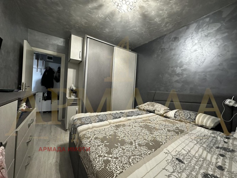 En venta  1 dormitorio Plovdiv , Tsentar , 63 metros cuadrados | 41902268 - imagen [4]