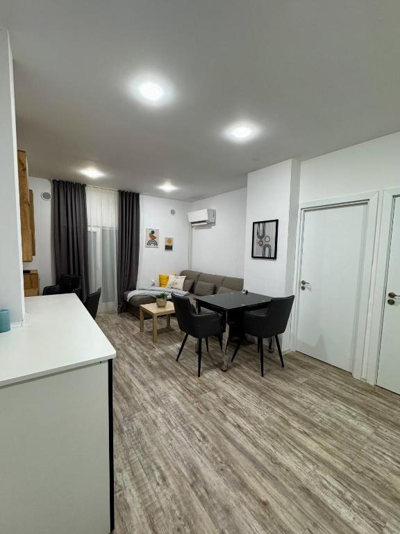 For Sale  2 bedroom Varna , VINS-Cherven ploshtad , 125 sq.m | 82304818 - image [3]