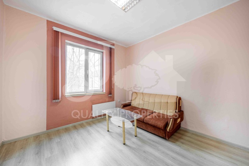 Продава 3-СТАЕН, гр. София, Център, снимка 5 - Апартаменти - 52876261