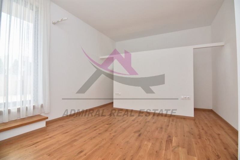 Продава 4-СТАЕН, гр. Варна, Бриз, снимка 4 - Апартаменти - 52531160