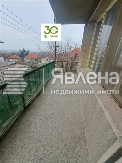 Продава ЕТАЖ ОТ КЪЩА, гр. Аксаково, област Варна, снимка 8 - Етаж от къща - 55182009