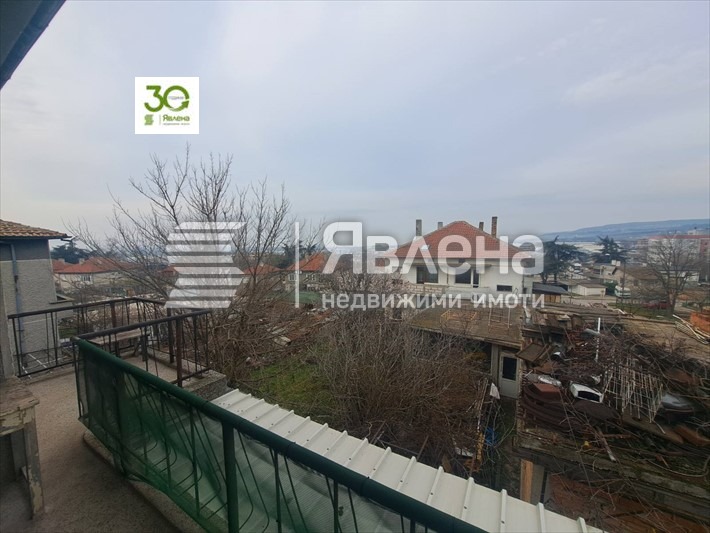 Продава ЕТАЖ ОТ КЪЩА, гр. Аксаково, област Варна, снимка 4 - Етаж от къща - 55182009