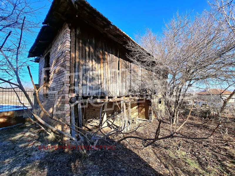 Продава  Къща област Габрово , с. Малки Вършец , 176 кв.м | 80644110 - изображение [4]