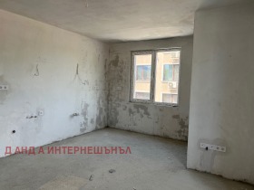 2-стаен град София, Център 3
