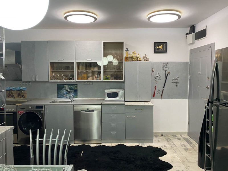 Na prodej  1 ložnice Sofia , Manastirski livadi , 110 m2 | 54134406 - obraz [2]