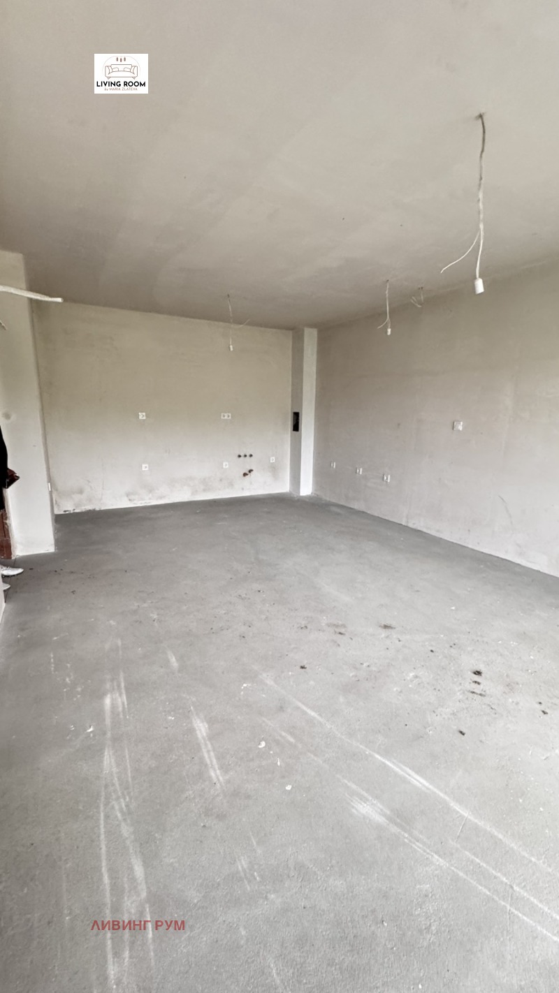 Myytävänä  2 makuuhuonetta Varna , k.k. Sv.Sv. Konstantin i Elena , 90 neliömetriä | 83748881 - kuva [2]