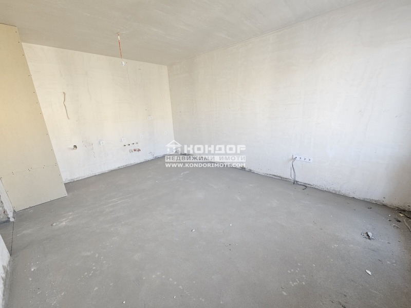 Продава 3-СТАЕН, гр. Пловдив, Остромила, снимка 3 - Апартаменти - 52707980