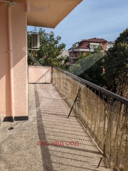 Zu verkaufen  3+ Schlafzimmer Plowdiw , Kjutschuk Parisch , 100 qm | 12933967 - Bild [8]