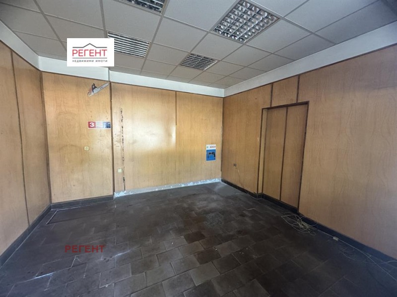 Продава  Магазин град Габрово , Център , 21 кв.м | 37893361 - изображение [2]