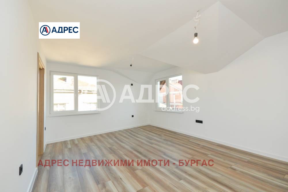 Продава 3-СТАЕН, гр. Бургас, Център, снимка 5 - Апартаменти - 54067209