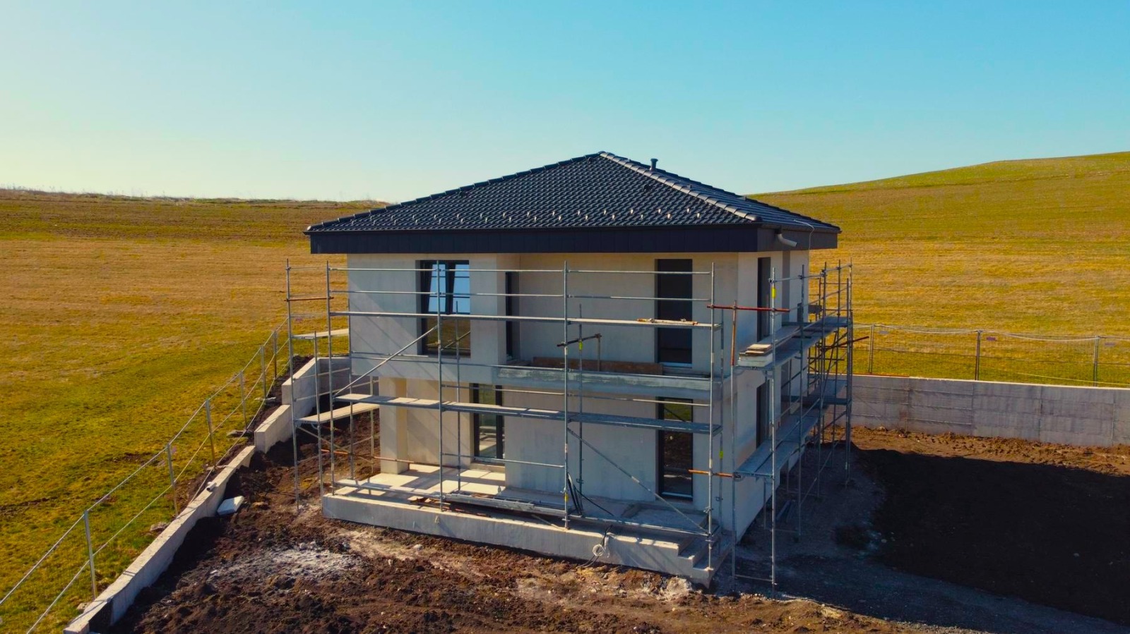 Продава КЪЩА, с. Дивотино, област Перник, снимка 2 - Къщи - 50624079