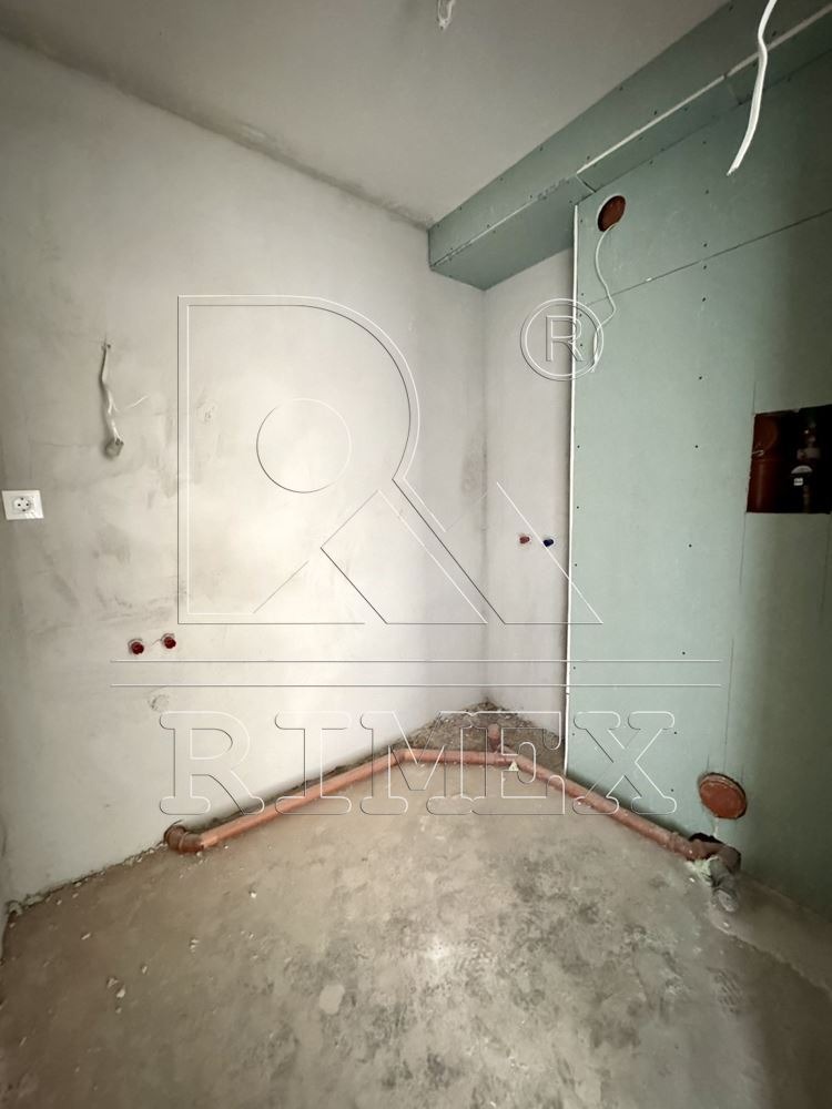 Продава 2-СТАЕН, гр. Пловдив, Остромила, снимка 2 - Апартаменти - 52720568