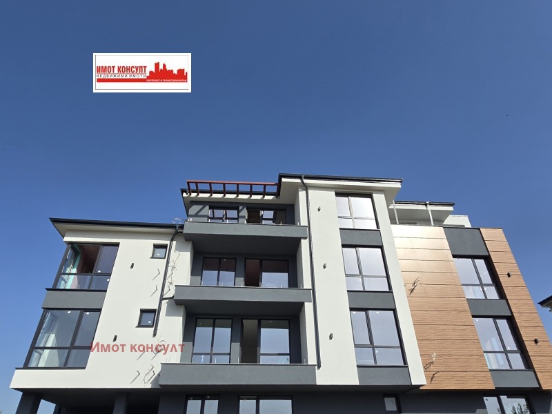 En venta  2 dormitorios Plovdiv , Vastanicheski , 90 metros cuadrados | 73710766