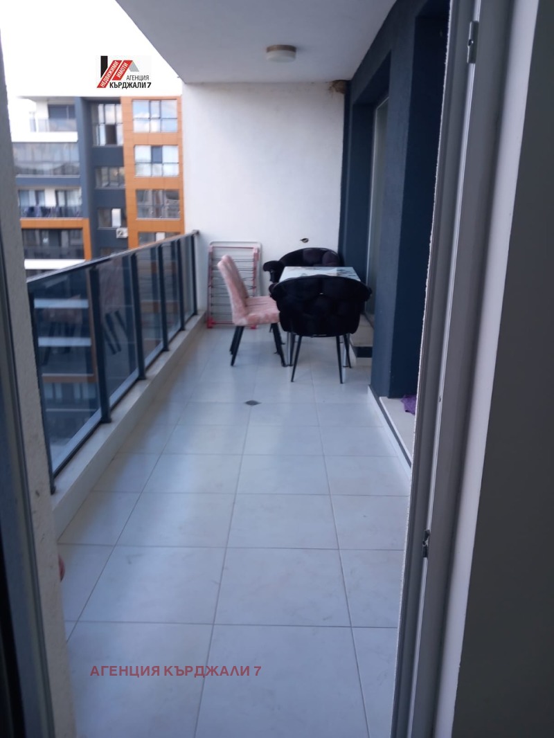 Продава 3-СТАЕН, гр. Кърджали, Център, снимка 10 - Апартаменти - 52212894