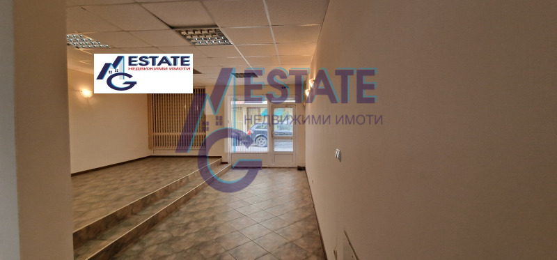 Продава  Ателие, таван град София , Люлин 8 , 72 кв.м | 61403113