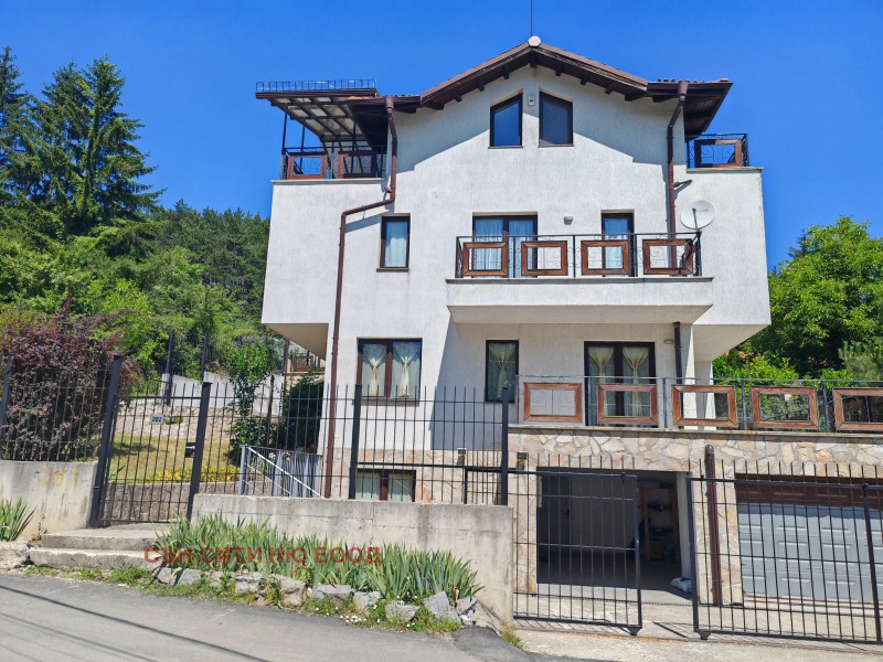 Til salg  Hus Sofia , Bankya , 300 kvm | 77318163 - billede [2]