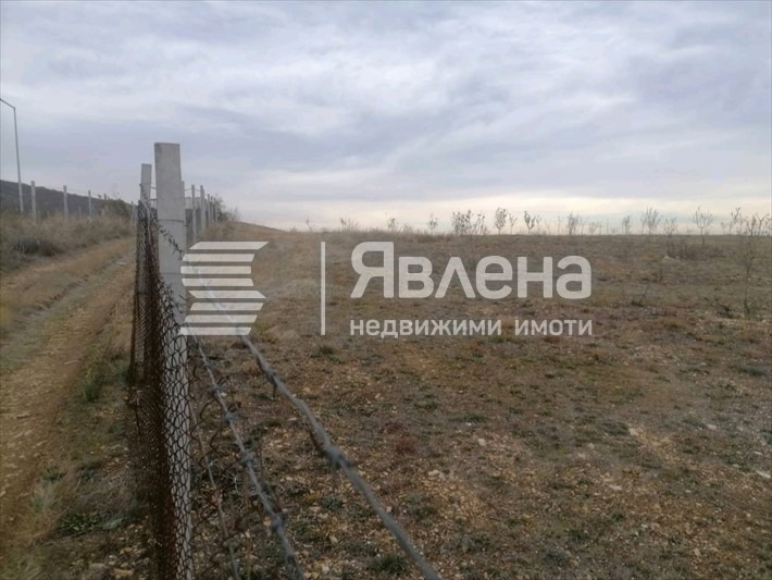 Till salu  Komplott region Sliven , Korten , 365290 kvm | 78468758