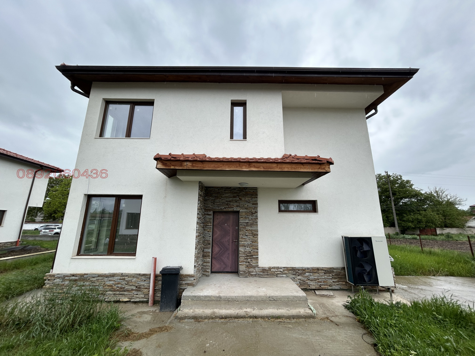 Продава КЪЩА, с. Лесново, област София област, снимка 2 - Къщи - 54589380