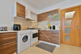 1-СТАЕН, 42 m2