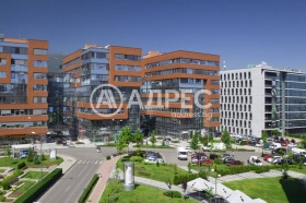 2 sypialnie Mladost 4, Sofia