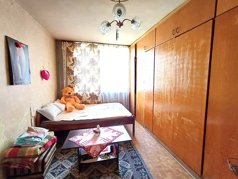 De vânzare  2 dormitoare Șumen , Voenno uciiliște , 82 mp | 44847248 - imagine [2]