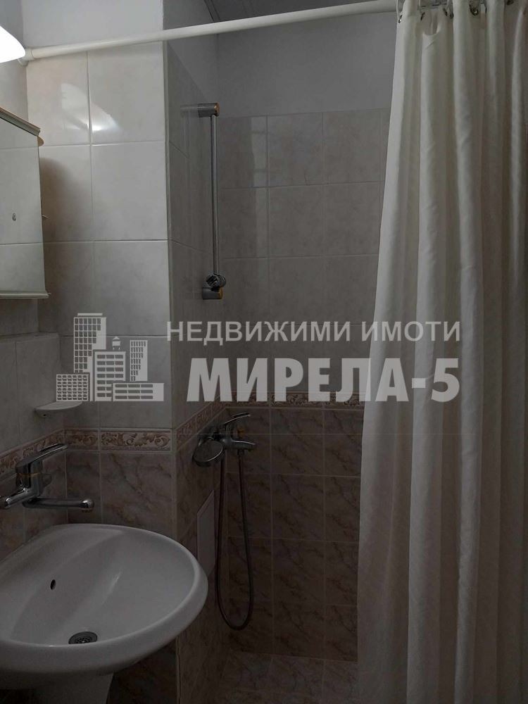 Продава  3-стаен град Русе , Дружба 3 , 80 кв.м | 38975458 - изображение [8]