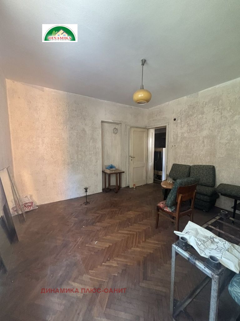 Продава 3-СТАЕН, гр. София, Захарна фабрика, снимка 2 - Апартаменти - 55339934