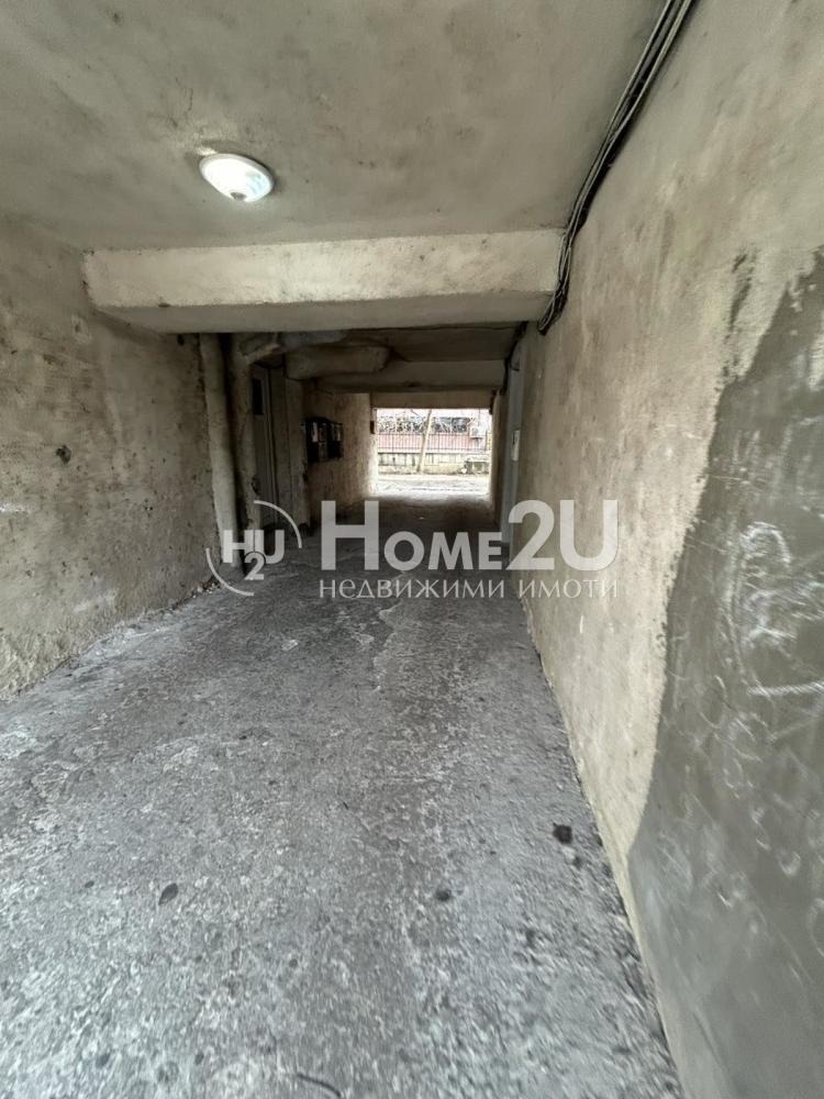 Продава ГАРАЖ, ПАРКОМЯСТО, гр. Варна, Аспарухово, снимка 3 - Гаражи и паркоместа - 55280509