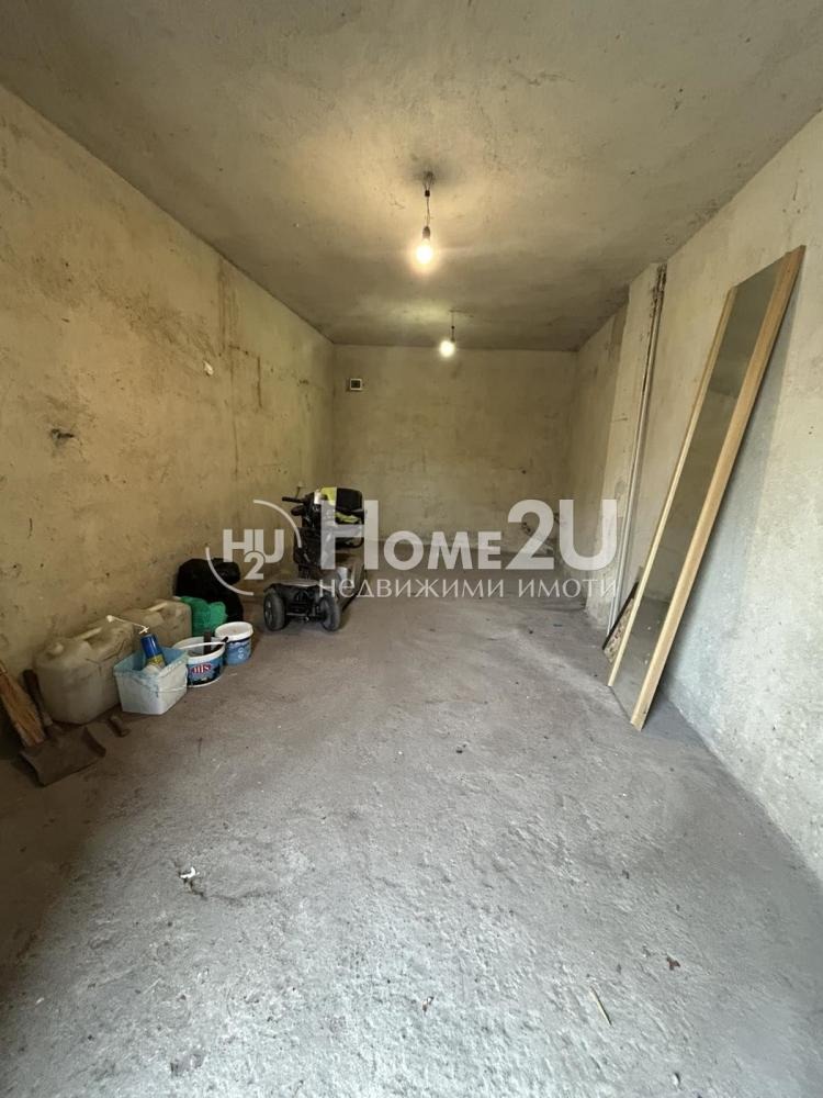 Продава ГАРАЖ, ПАРКОМЯСТО, гр. Варна, Аспарухово, снимка 2 - Гаражи и паркоместа - 55280509